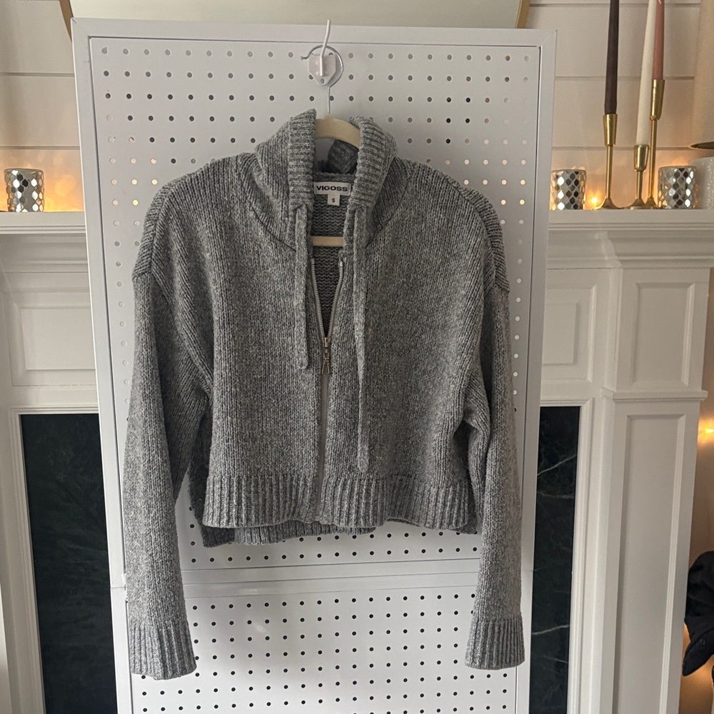 Vigoss Gray Cowl Neck Sweater